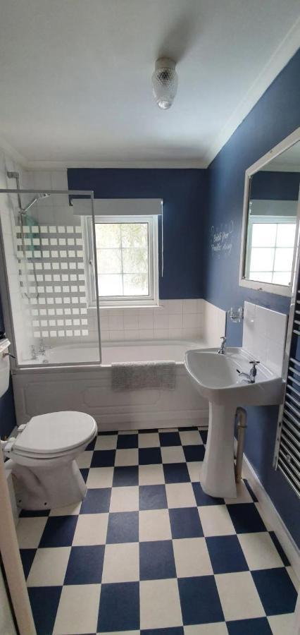 Beautiful 1 Bedroom Cottage With Courtyard. Deal Exterior photo