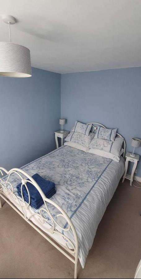 Beautiful 1 Bedroom Cottage With Courtyard. Deal Exterior photo