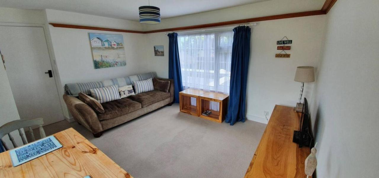 Beautiful 1 Bedroom Cottage With Courtyard. Deal Exterior photo